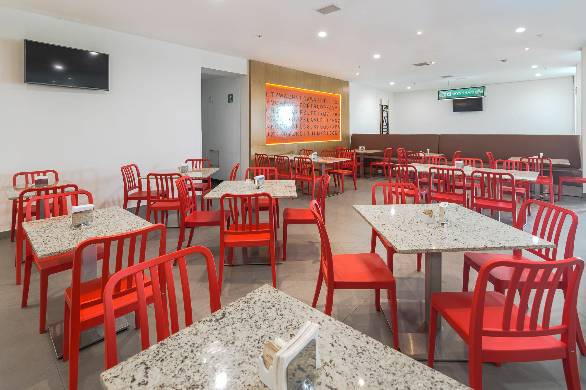 Готель Wyndham Garden Silao Bajio Aeropuerto Екстер'єр фото