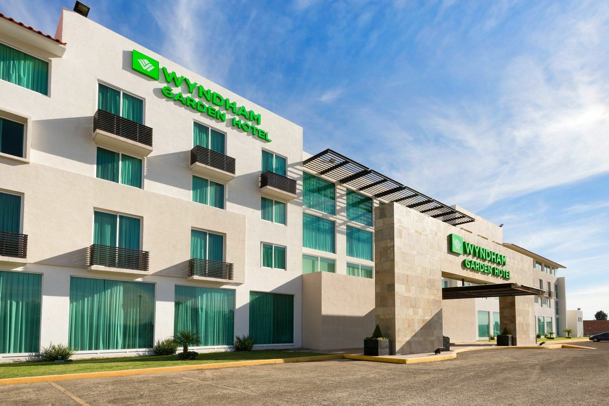 Готель Wyndham Garden Silao Bajio Aeropuerto Екстер'єр фото